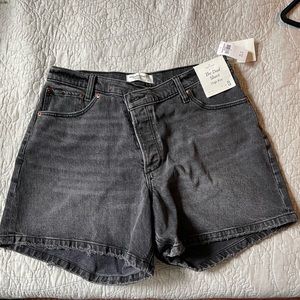 Abercrombie and Fitch curve love dad short BNWT